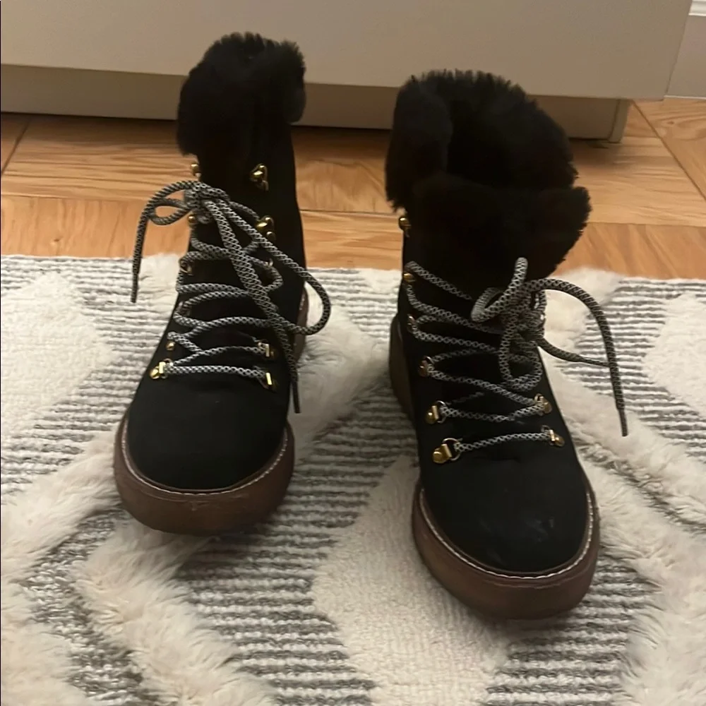 Women's Nubuck winter boots with wedge crepe sole